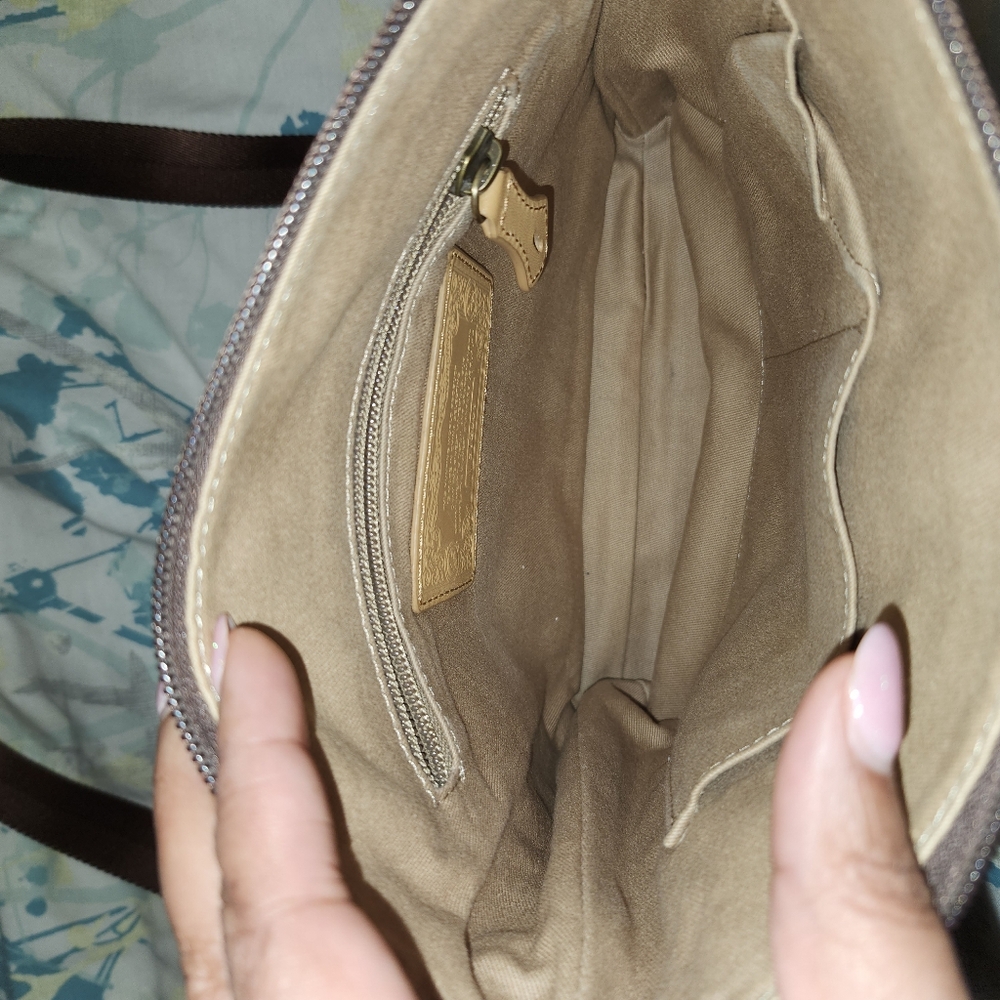 HUNTING WORLD BROWN Crossbody Bag - Picture 7 of 8